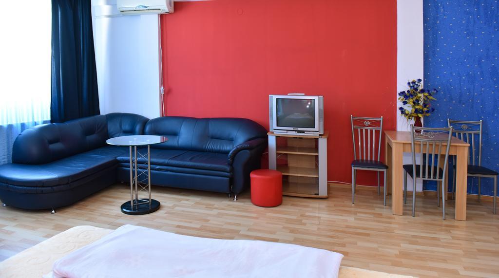Hostel Milkaza Novi Sad Eksteriør billede