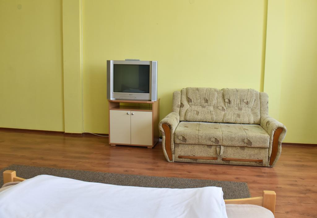 Hostel Milkaza Novi Sad Eksteriør billede