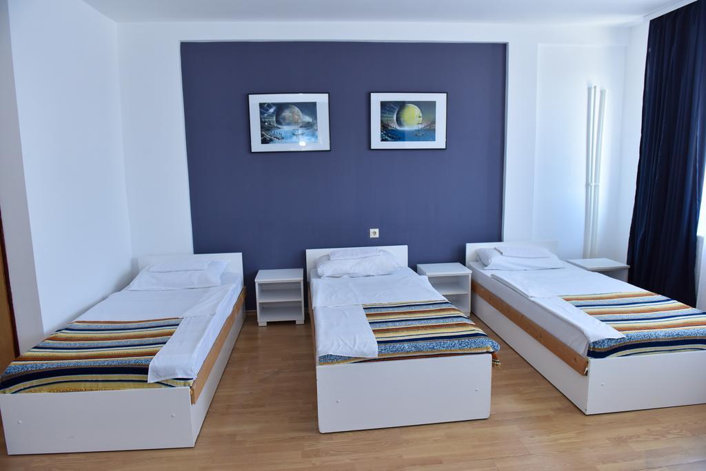 Hostel Milkaza Novi Sad Eksteriør billede