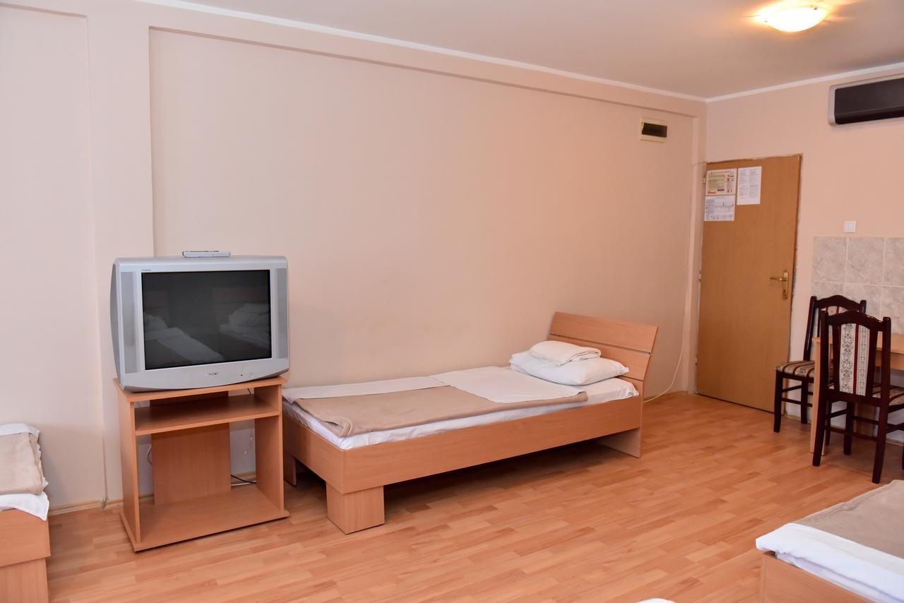 Hostel Milkaza Novi Sad Eksteriør billede
