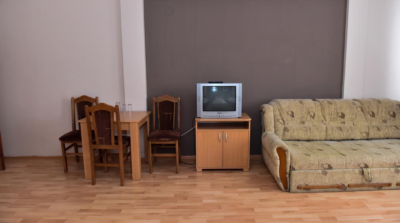 Hostel Milkaza Novi Sad Eksteriør billede