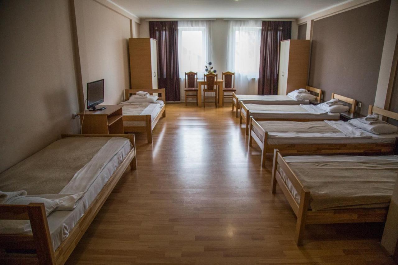 Hostel Milkaza Novi Sad Eksteriør billede