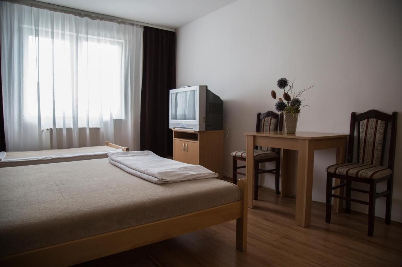 Hostel Milkaza Novi Sad Eksteriør billede