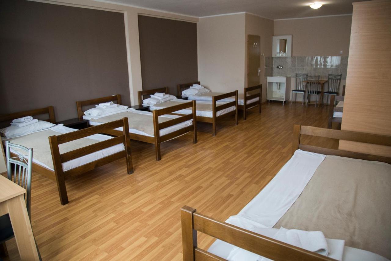 Hostel Milkaza Novi Sad Eksteriør billede